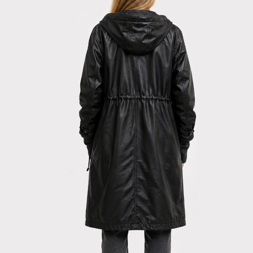 Couture 2026 Angelina Jolie Leather Coat