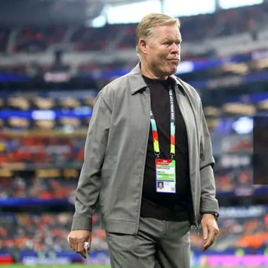 Coach Ronald Koeman Netherlands VS Japan Jacket