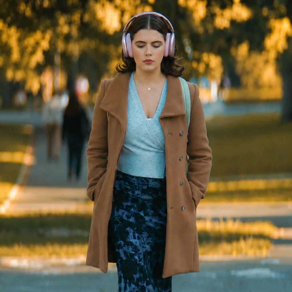 Off Campus S01 Hannah Wells Brown Coat