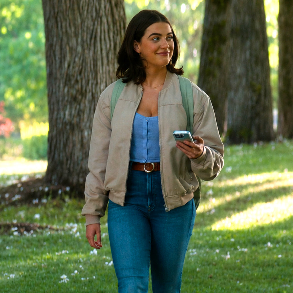 Off Campus S01 Hannah Wells Jacket