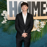 NYC Premire Enola Holmes 3 Noah Schnapp Suit